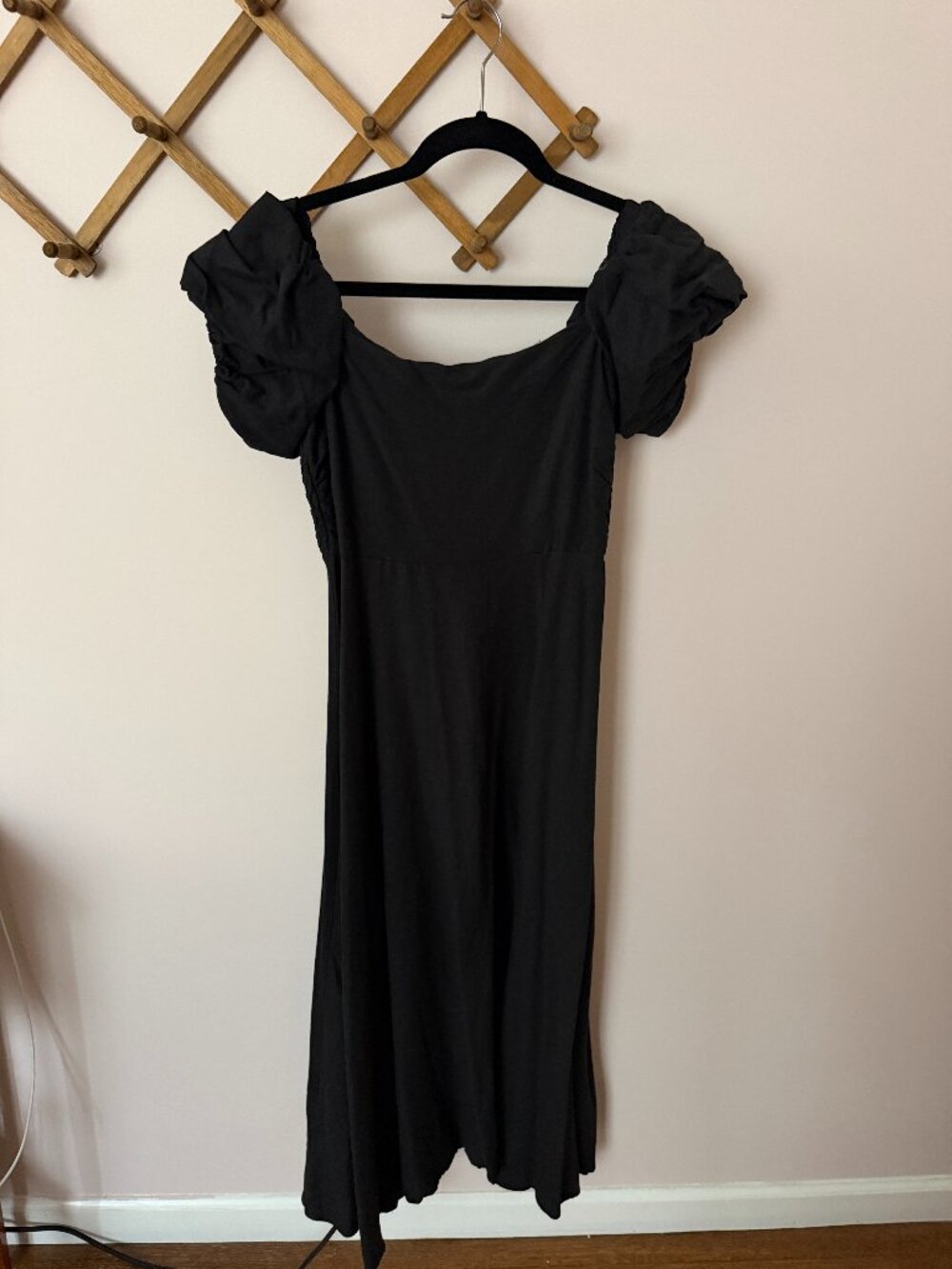 ASTR The Label Puff Sleeve Linen Dress - NEVER WORN!